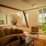 Familienwohnung Im Herzen Von Bern Mit Pool Und Sauna